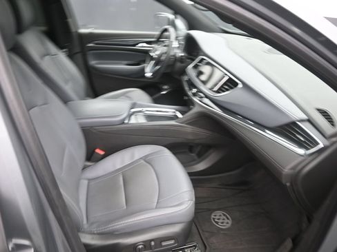 Used 2023 Buick Enclave Essence w/ Experience Buick Package AWD/4WD image 10