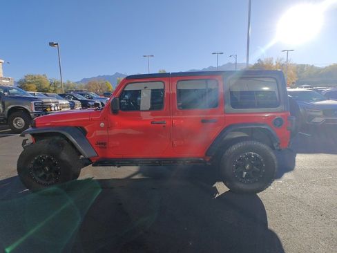 Used 2021 Jeep Wrangler Unlimited Sport image 4
