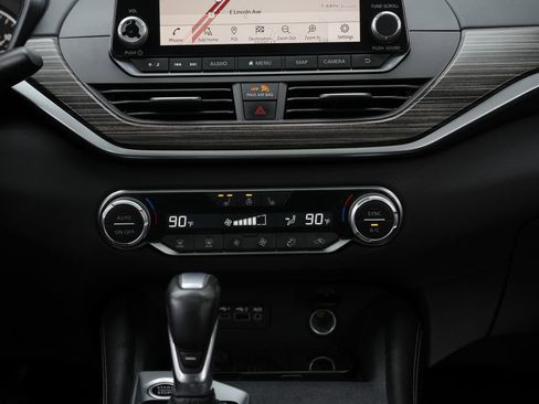 Used 2019 Nissan Altima 2.5 Platinum image 40