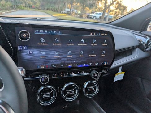 New 2026 Chevrolet Blazer EV LT image 17