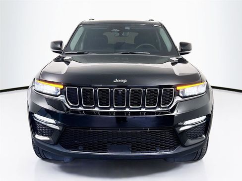 Used 2022 Jeep Grand Cherokee Limited 4xe w/ Luxury Tech Group II image 29