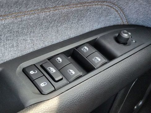 New 2026 Jeep Compass Latitude AWD/4WD image 23