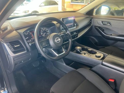 Used 2023 Nissan Rogue S AWD/4WD image 6
