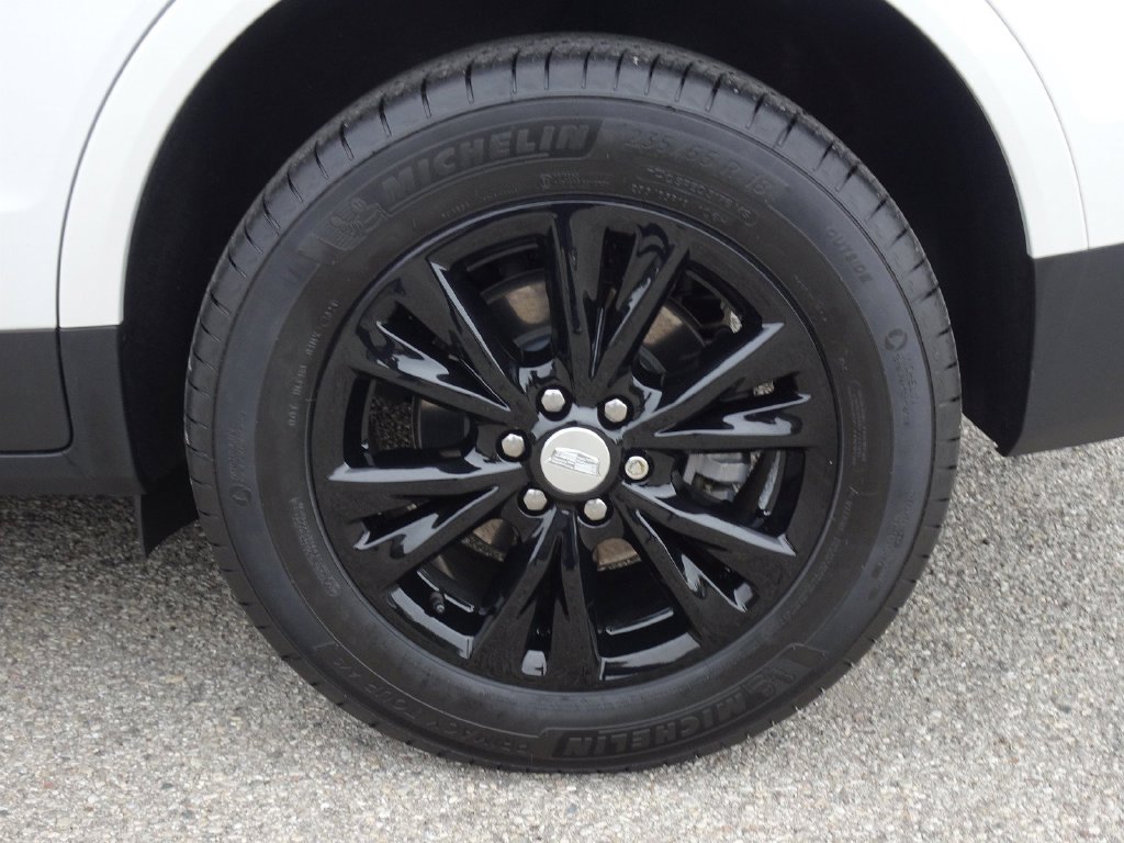 Certified 2022 Cadillac XT5 Premium Luxury FWD image 24