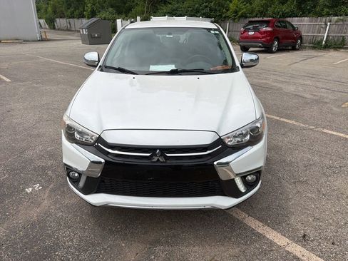 Used 2019 Mitsubishi Outlander Sport SE FWD image 3