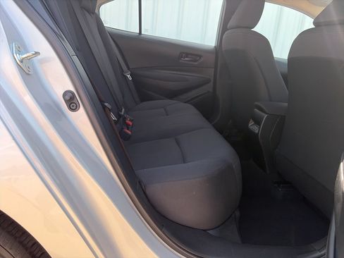 Used 2024 Toyota Corolla LE FWD image 28