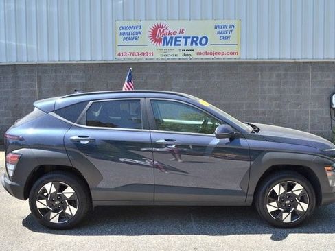 Used 2024 Hyundai Kona SEL AWD/4WD image 9