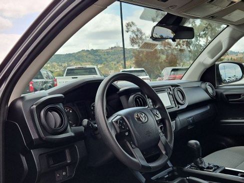 Used 2019 Toyota Tacoma SR RWD image 10