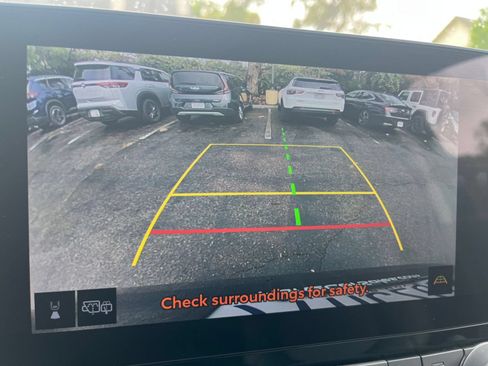 Used 2025 Toyota Grand Highlander FWD image 25