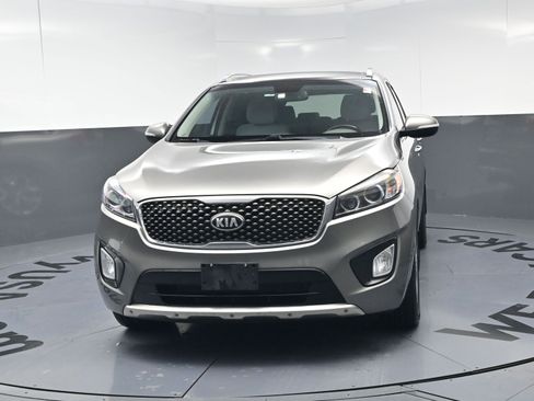 Used 2016 Kia Sorento SX image 5