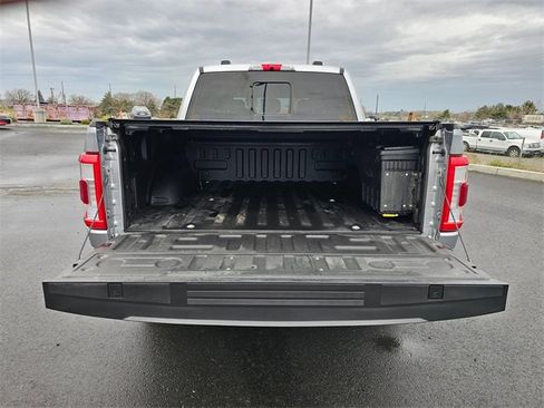 Used 2021 Ford F150 Lariat image 31