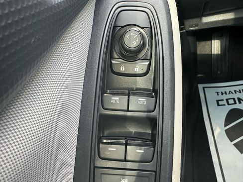 Used 2024 Subaru Forester Premium AWD/4WD image 13