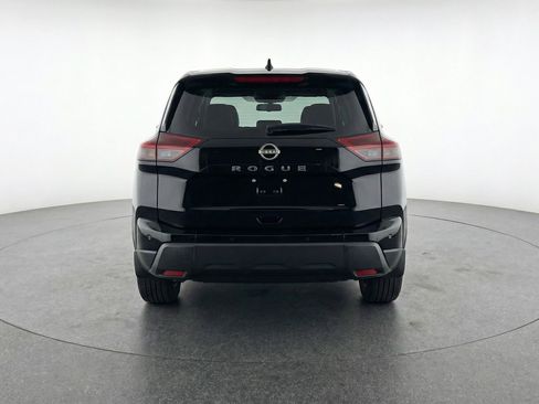 Used 2025 Nissan Rogue SV image 7