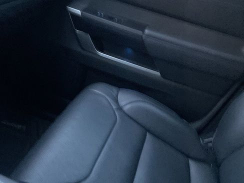 Used 2024 Toyota Tundra Platinum image 13