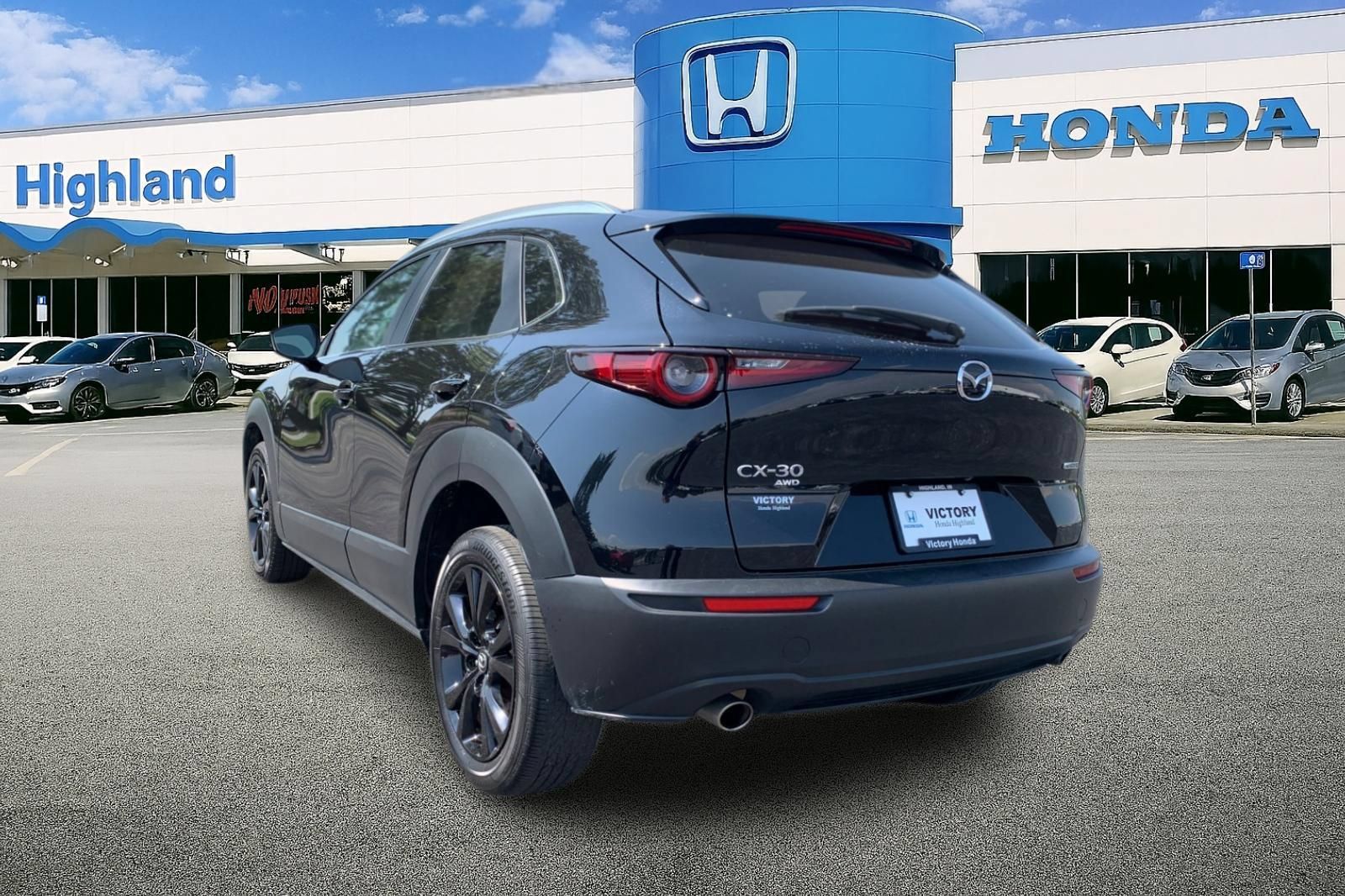 Used 2025 MAZDA CX-30 AWD 2.5 S w/ Select Sport Pkg image 3