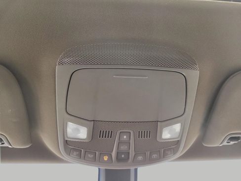 Used 2017 Lincoln MKX Reserve AWD/4WD image 19