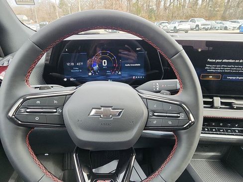 New 2026 Chevrolet Equinox RS w/ LPO, Floor Liner Package image 15