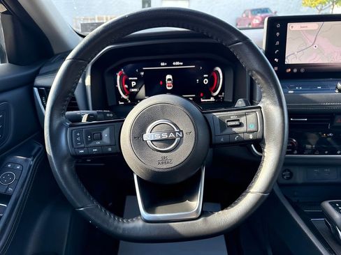 Certified 2024 Nissan Rogue SL w/ SL Premium Package image 16