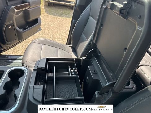 Used 2021 Chevrolet Silverado 1500 LT Trail Boss w/ Convenience Package II image 29