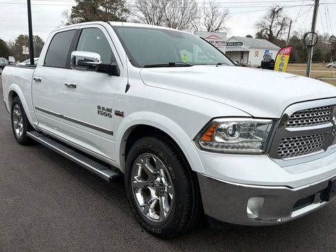 Used 2017 RAM 1500 Laramie w/ Convenience Group image 9
