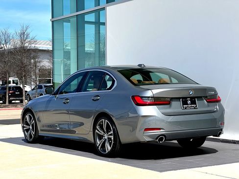 Certified 2024 BMW 330i Sedan RWD image 7