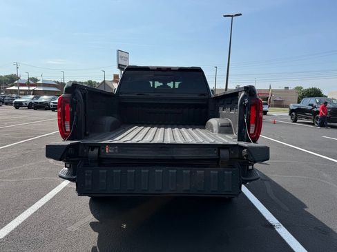 Used 2021 GMC Sierra 2500 Denali w/ Denali Ultimate Package AWD/4WD image 8