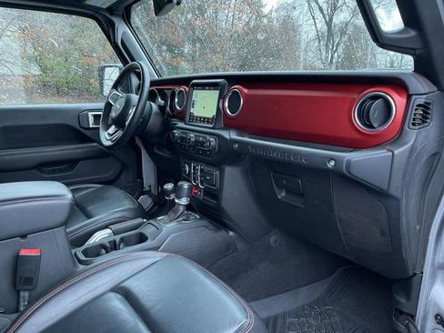 Used 2019 Jeep Wrangler Unlimited Rubicon w/ Uconnect 4C Nav & Sound Group image 29