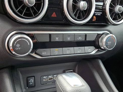 Certified 2024 Nissan Sentra SV FWD image 17