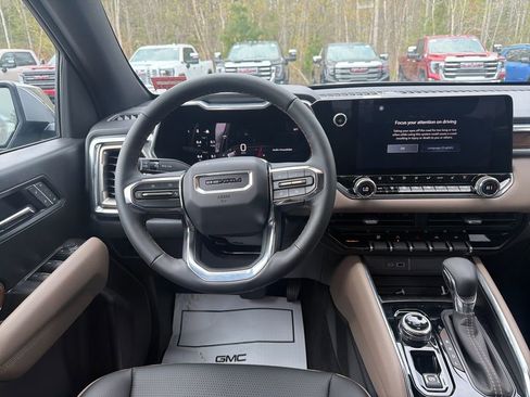New 2026 GMC Canyon Denali AWD/4WD image 16