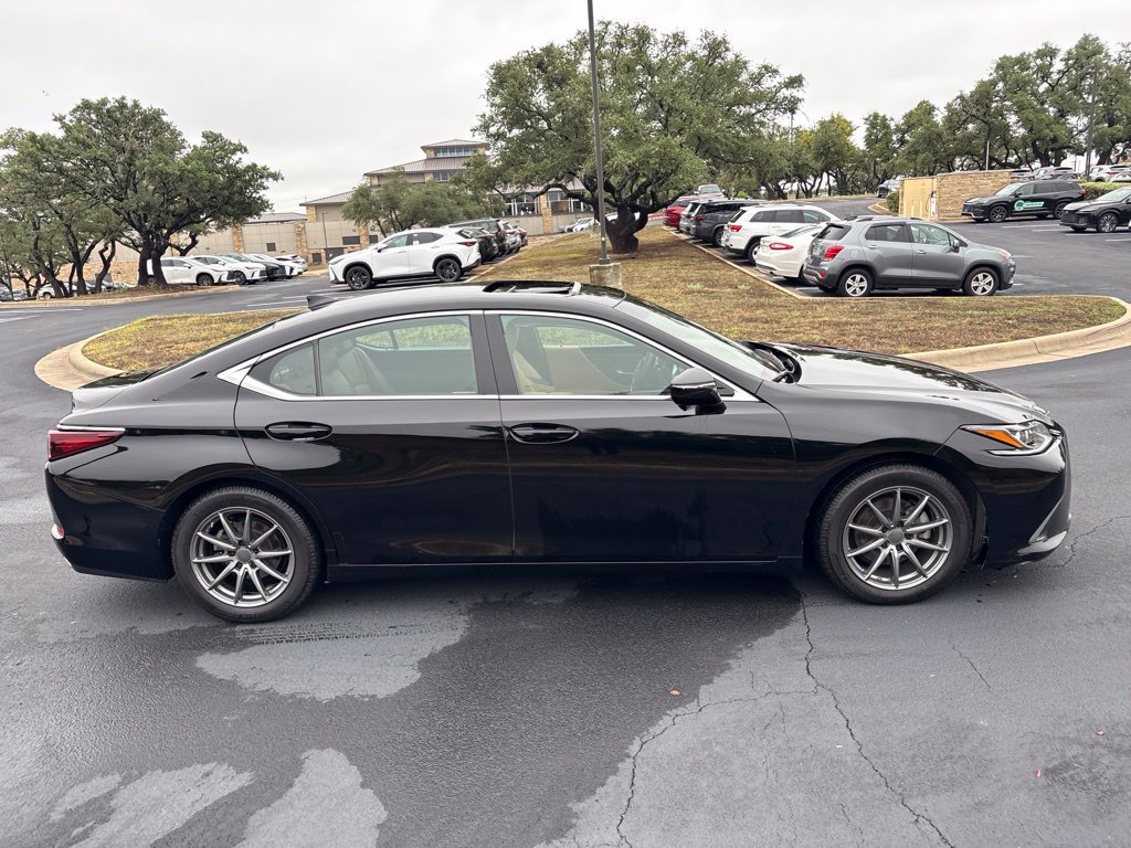Used 2019 Lexus ES 350 w/ Premium Package FWD image 6