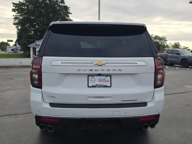 Used 2023 Chevrolet Suburban Premier RWD image 7