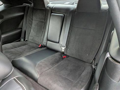 Used 2016 Dodge Challenger SRT Hellcat RWD image 16
