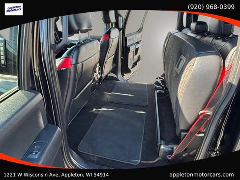 Used 2018 Ford F150 Lariat w/ Equipment Group 502A Luxury AWD/4WD image 23