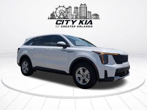 New 2026 Kia Sorento LX FWD image 9