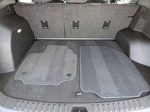 Used 2025 Chevrolet Equinox LT AWD/4WD image 29