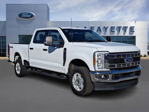 Certified 2025 Ford F250 XLT image 1