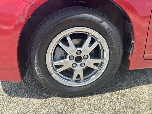 Used 2010 Toyota Prius Three FWD image 12