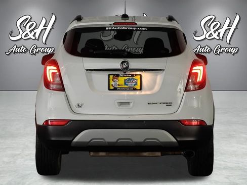 Used 2019 Buick Encore Essence w/ Experience Buick Package AWD/4WD image 21