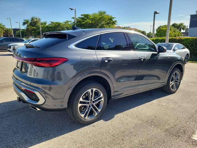 New 2026 Audi Q5 Premium Plus AWD/4WD image 5