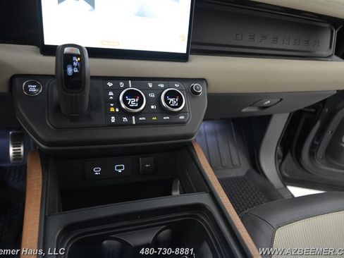 Used 2023 Land Rover Defender 130 X AWD/4WD image 38