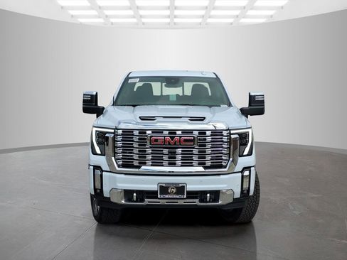 New 2026 GMC Sierra 2500 Denali w/ Max Trailering Package image 2