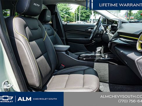 New 2026 Chevrolet Trax ACTIV w/ Sunroof Package FWD image 20