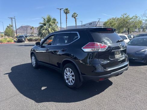 Used 2016 Nissan Rogue S FWD image 12