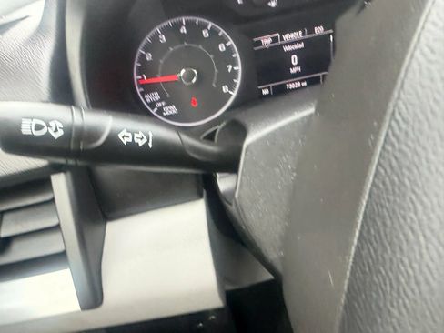 Used 2018 GMC Terrain SLE image 23