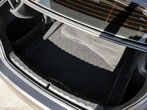 Used 2022 BMW 330i Sedan w/ Driving Assistance Package image 44