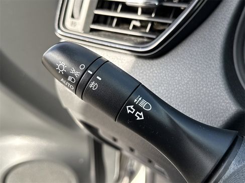 Certified 2020 Nissan Rogue SL image 42