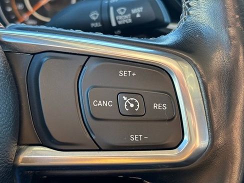 Used 2021 Jeep Gladiator Overland w/ Popular Equipment Package image 17