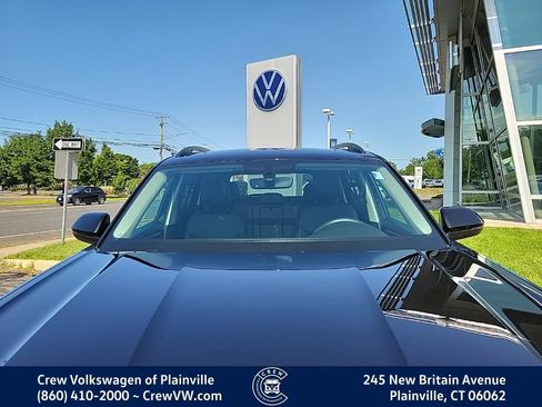Certified 2023 Volkswagen Atlas SE w/ Panoramic Sunroof Package AWD/4WD image 24