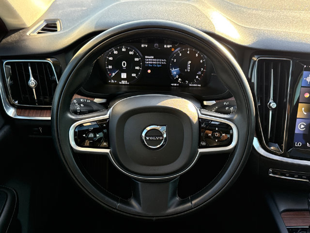 Used 2021 Volvo S60 T5 Momentum FWD image 13