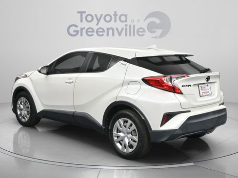 Used 2020 Toyota C-HR LE FWD image 9